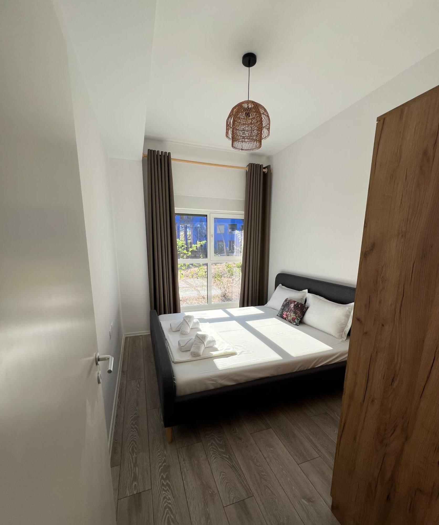 טיראנה Sunflower Apartment מראה חיצוני תמונה