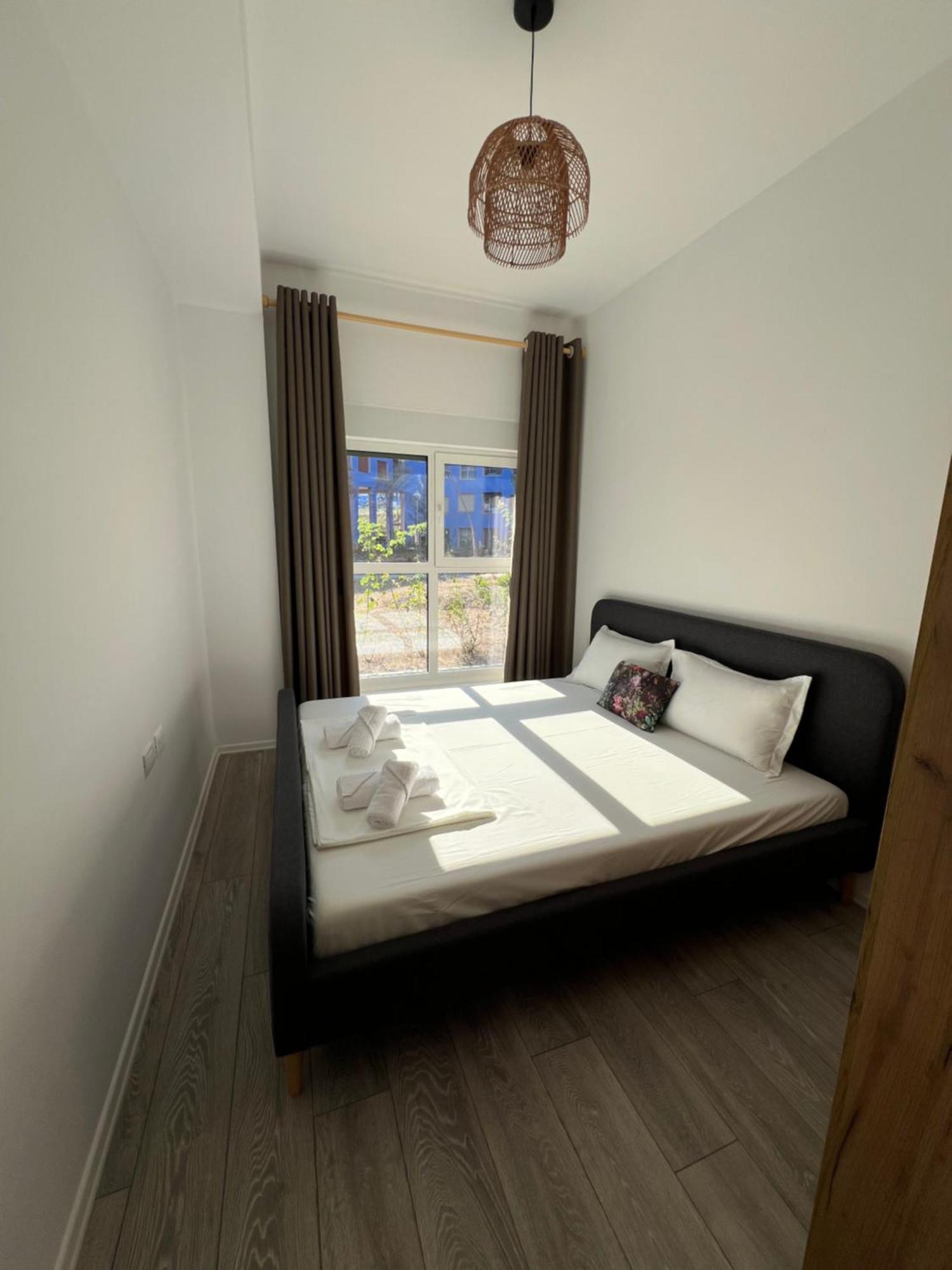 טיראנה Sunflower Apartment מראה חיצוני תמונה